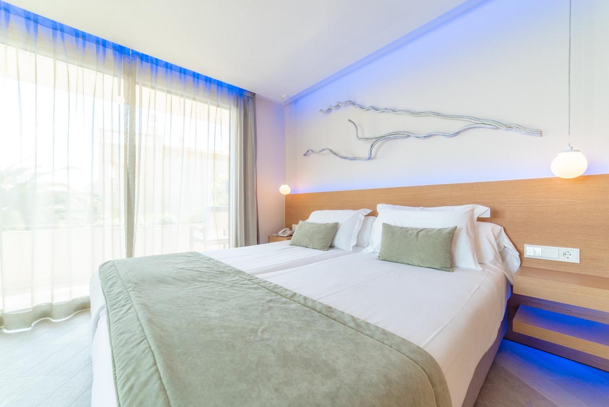 Melbeach Hotel & Spa - Adults Only Канямел Екстериор снимка